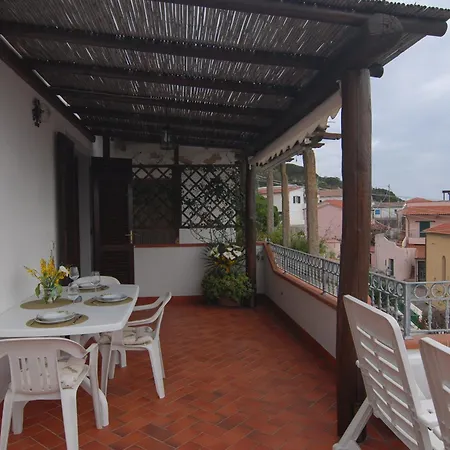 Casa Rosmarino Appartement Chiessi